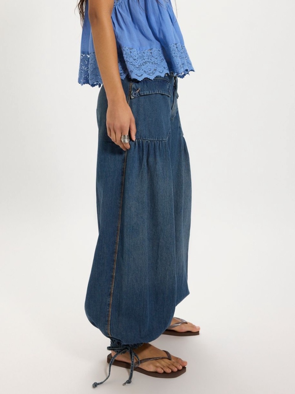 We The Free Lotus Balloon Jeans Juno - Picture 6 of 7